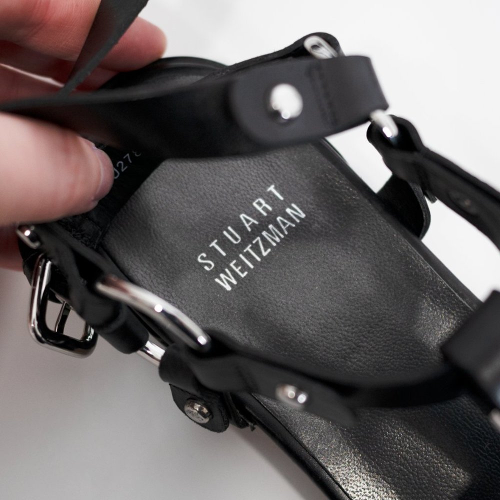 SOLDStuart Weitzman On The Run Gladiator Sandal Black Leather Studded Ankle Wrap - Picture 6 of 8